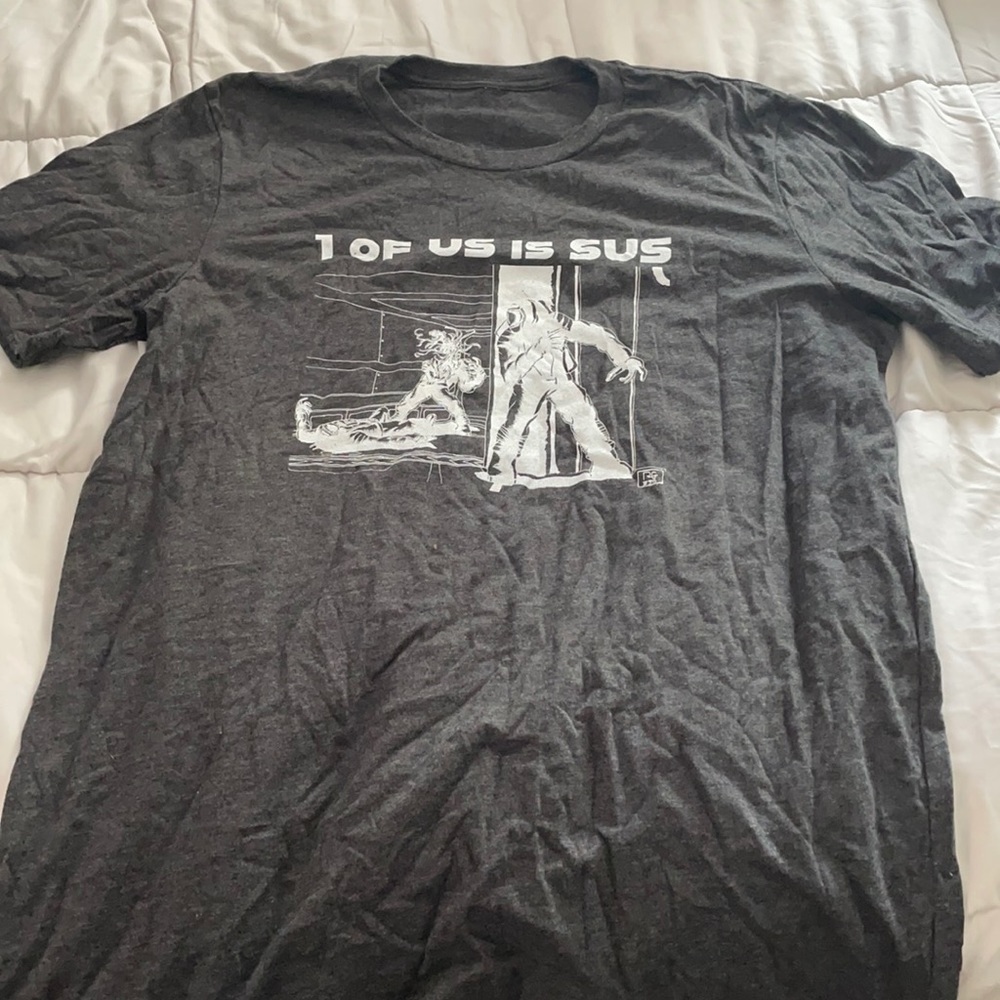 Men’s graphic tee